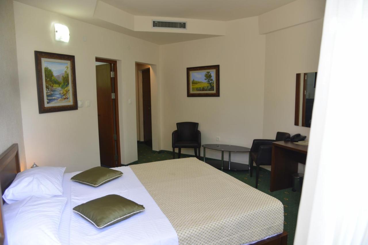 Hotel Trebjesa Niksic Ngoại thất bức ảnh