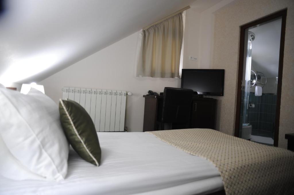 Hotel Trebjesa Niksic Phòng bức ảnh